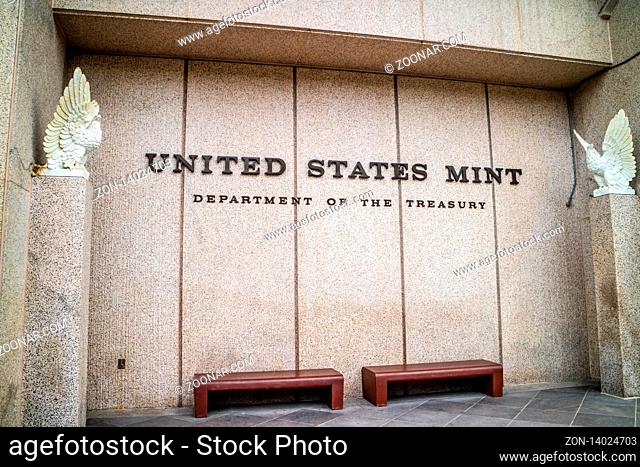 Pennsylvania, PA, USA - Sept 22, 2018: A welcoming sign at the entry point of United States Mint
