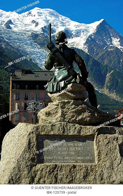 Statue of Michel Gabriel Paccard, Mt Dome du Gouter, Aiguille du Gouter and Bossons glacier, Chamonix, France