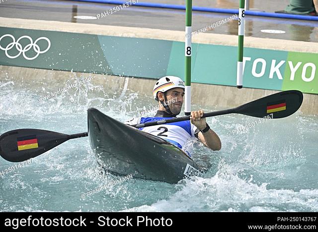 Hannes AIGNER (GER), Kayak Eine Maenner, action. Men`s kayak, men, canoe slalom, canoe slalom, wild water on 07/30/2021, Kasai Canoe Slalom Center