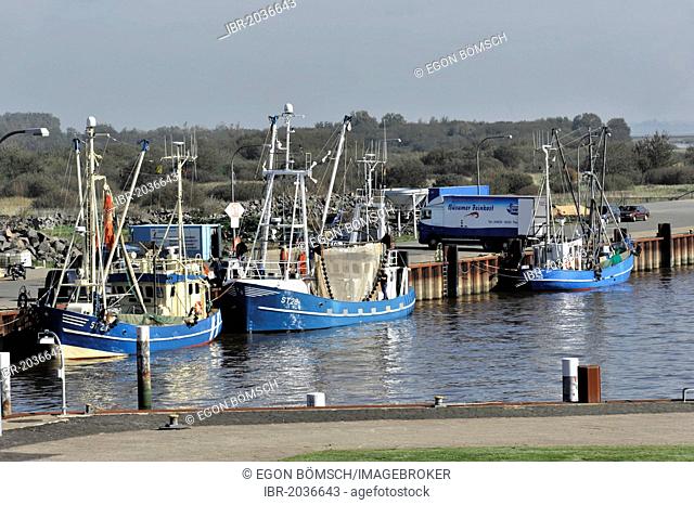 Shrimp cutters, port, Eidersperrwerk, Eider Barrage, construction began in 1967, near Toenning, Schleswig-Holstein, Germany, Europe