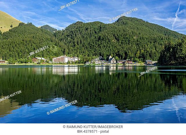 Arabella Alpenhotel, hotel, with lake and town of Spitzingsee, Schliersee, Rauhkopf mountain behind, Mangfall mountains, Bavarian Prealps, Upper Bavaria