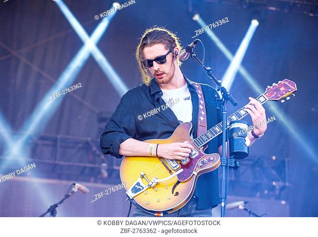 Singer/songwriter Hozier performs on stage at the 2015 iHeartRadio Music Festival at the Las Vegas Village in Las Vegas, Nevada