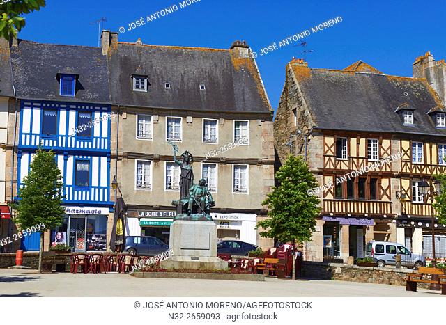 Treguier, Martray Square, Côtes d'Armor, Lannion District, Bretagne, Brittany. France