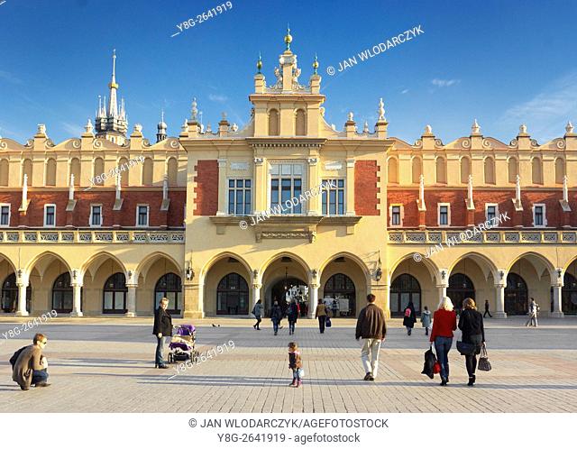 Cloth Hall (Sukiennice), Main Square, Cracow Old Town, Poland
