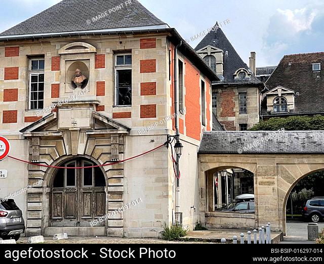 Old 17th century facade of the Saint-Louis hospital in Paris during the plague epidemic in Paris in 1605-1606