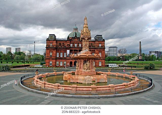 The Doulton Fountain was gifted to the city by Sir Henry Doulton, and first unveiled at the Empire Exhibition held at Kelvingrove Park in 1888