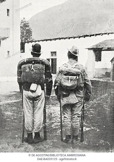 Soldier of the Alpine Corps wearing the old uniform and soldier wearing the new one, Italy, photograph by Enea Bossi, from L'Illustrazione Italiana, Year XXXIII