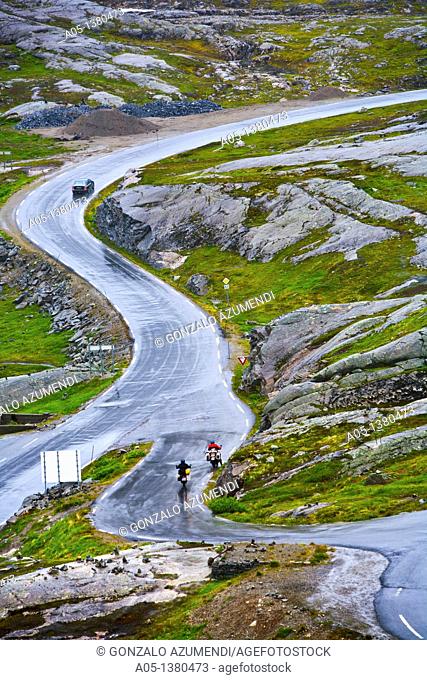 Road to Dalsnibba Viewpoint, More and Komsdal, Norway