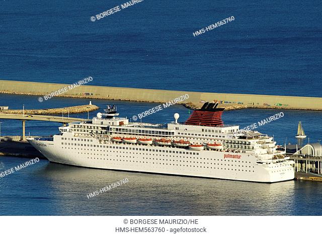 Spain, Catalonia, Barcelona, the commercial port seen from Montjuic hill