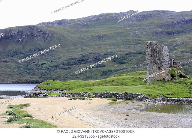 Ardvreck Castle, Loch Assynt, Scotland, Highlands, United Kingdom