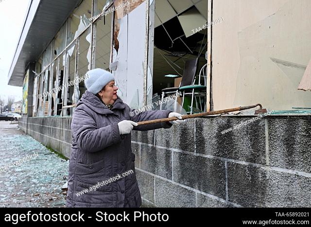RUSSIA, DONETSK - DECEMBER 19, 2023: Broken windows of a building after shelling in the Kiyevsky neighbourhood. Dmitry Yagodkin/TASS