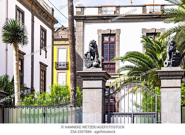 Lion statues in front of a building in Las Palmas de Gran Canaria, Canary Islands