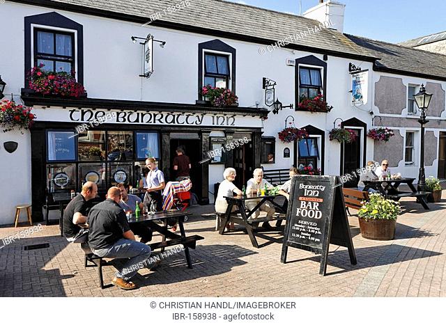 Since pubs in Ireland are non smoking there are now more seats outside, Skull, Cork, Ireland