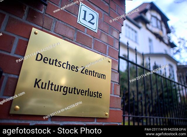 14 November 2023, Saxony-Anhalt, Magdeburg: ""Deutsches Zentrum Kulturgutverluste"" (German Lost Art Foundation) is written on a sign hanging at the entrance to...