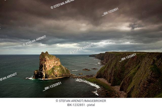 Rock in the sea, Duncansby, Scotland, UK, Europe