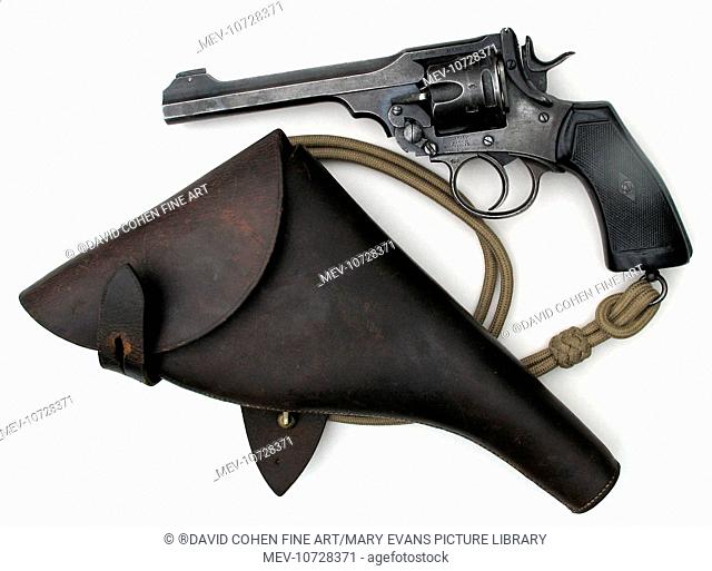 A Webley & Scott, Webley .455 'Mark VI' eight shot double action service revolver, Serial No. 32104, 6 inch barrel with chequered hard rubber grips