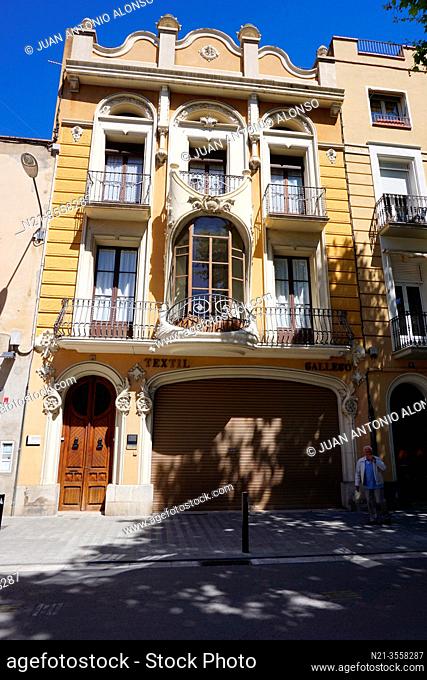Casa Jimenez aka Casa Pagès by architect Josep Bori Gensana. City of Figueres, Girona, Catalonia, Spain, Europe