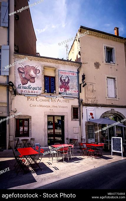 Typical restaurant and winery in summer in Béziers