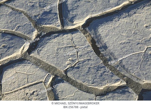 Desiccation cracks near Stovepipe Wells, Death Valley National Park, California, USA