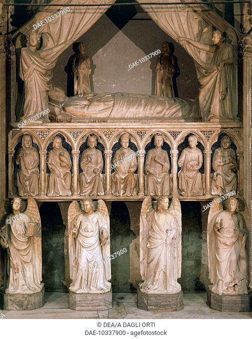 Tomb of Queen Mary of Hungary (1257-1323), wife to Charles II of Anjou, King of Naples, by Tino di Camaino (ca 1285-1337), Church of Santa Maria Donnaregina