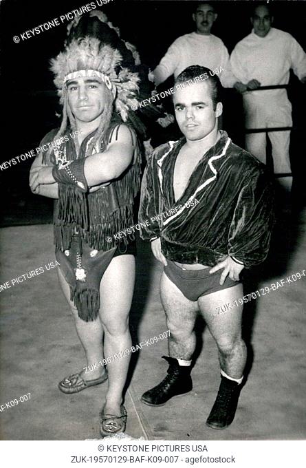 Jan. 29, 1957 - Tiny Tim and Mr Beauer to have awrestling match (Credit Image: © Keystone Press Agency/Keystone USA via ZUMAPRESS.com)