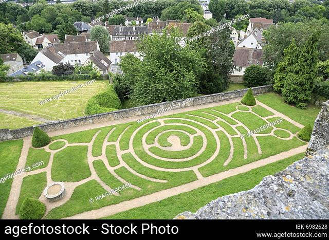 Labyrinth in the gardens of the episcopal palace below Notre Dame of Chartres Cathedral, Eure-et-Loir, France, Europe