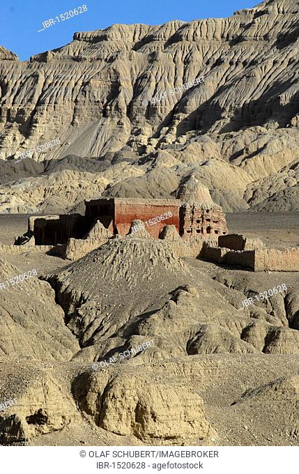 Old Tibetan stupa in the dry canyon of the Sutlej River in the ancient Kingdom of Guge, Sutlej Canyon, Tibet, China, Asia