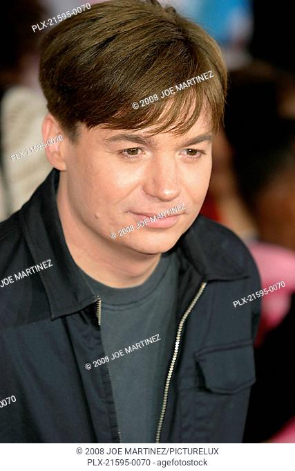 Dr. Seuss's: The Cat in the Hat Premiere 11-8-03 Mike Myers & wife Robin Photo By Joe Martinez