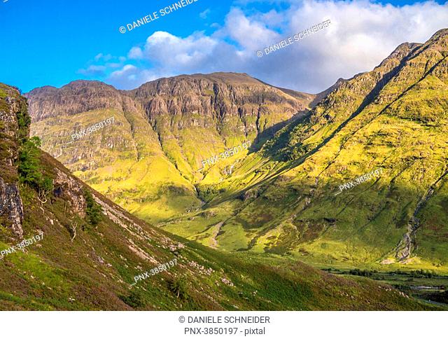 Europe, Great Britain, Scotland, Highlands and Lochaber Geopark, Glen Coe valley, place of Hagrid's hut replica (Harry Potter movie) and filming of the Skyfall...