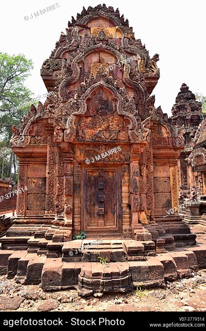 Banteay Srei or Banteay Srey is an hindu temple dedicated to Shiva, from 10th century. Angkor, Cambodia
