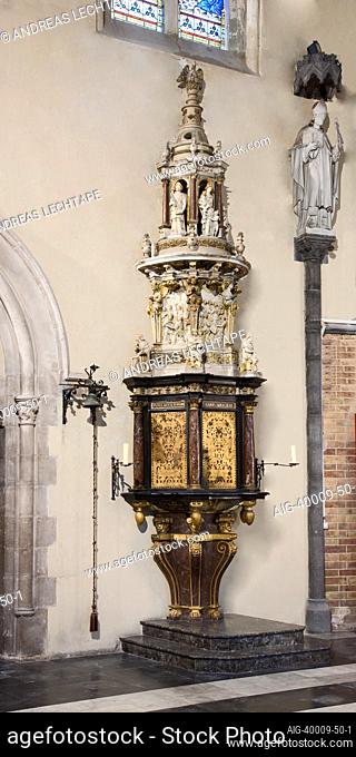 Die St. Jakobuskirche Br¸gge. Sakramentsturmvon 1580-1593. Sp‰trenaissance, Brugge / Br¸gge, St. Jakobus