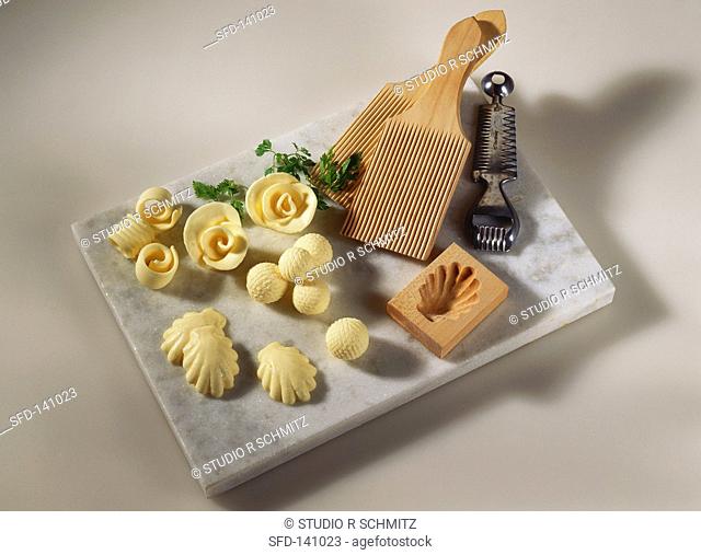 Variously-shaped butter pats, moulds, grooving tool