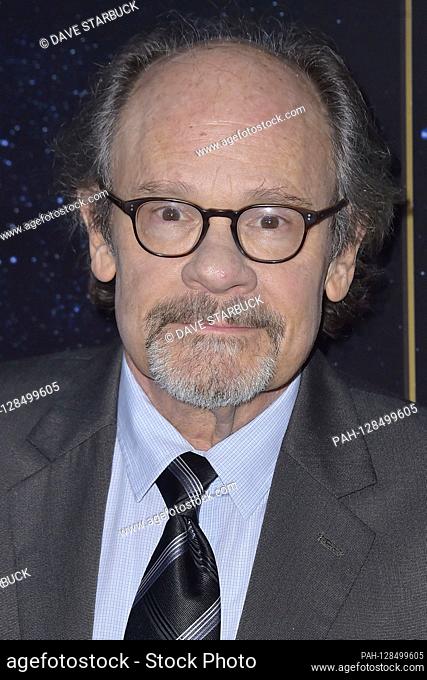 Ethan Phillips at the premiere of the HBO TV series 'Avenue 5' at Avalon Hollywood. Los Angeles, January 14, 2020 | usage worldwide