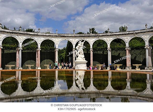 Bosquet des Sources-La Colonnade, Gardens of Versailles, Yvelines departement, France, Europe