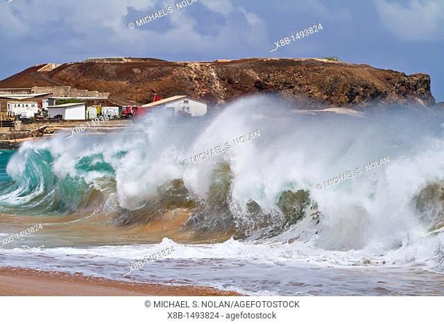 HUGE waves breaking on the beach at Ascension Island in the Tropical Atlantic Ocean  MORE INFO Ascension Island is a remote volcanic island in the tropical...
