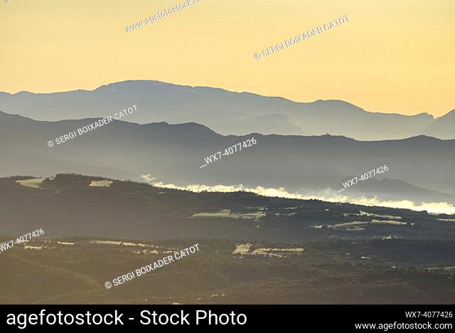 Sunrise in the Tozal de Calvera summit, in the Sierra del Castillo de Laguarres mountain range. (Isábena Valley, Huesca, Aragon, Spain, Pyrenees)