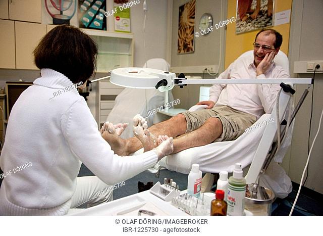 Training course for a recognized chiropodist in the Chamber of Small Industries and Skilled Trades, Duesseldorf, North Rhine-Westphalia, Germany, Europe