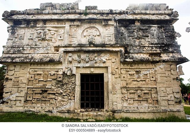 Archeological site Chichén Itzá, el Edificio de las Monjas, Yucatán, México