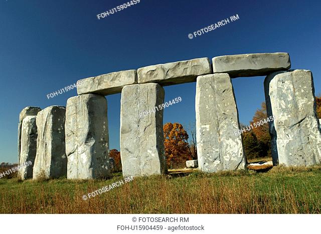 Natural Bridge, VA, Virginia, Shenandoah Valley, Foamhenge, foam henge, replica of Stonehenge