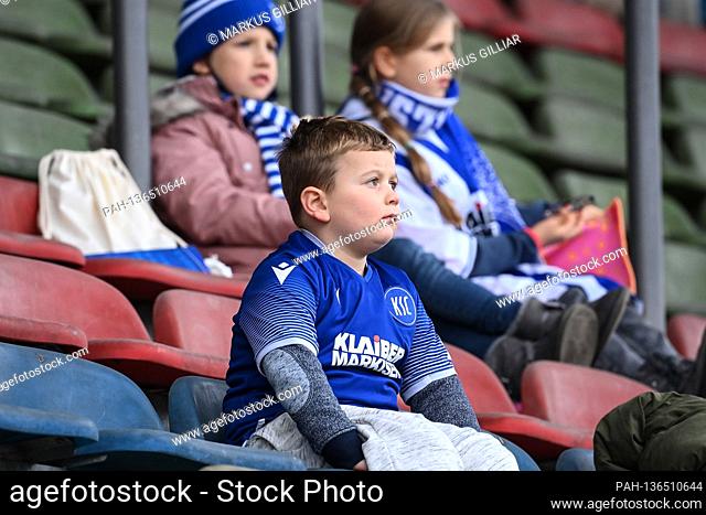 Children sit in the stands and watch the playing field. GES / Football / 2nd Bundesliga: Karlsruher SC - SV Sandhausen, 10/17/2020 Football / Soccer: 2nd German...