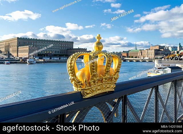 Sweden, Stockholm, Old Town, Skeppsholmbron, gilded crown