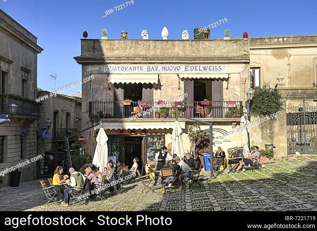 Restaurant Nuovo Edelweiss, Piazza Della Loggia, Erice, Sicily, Italy, Europe