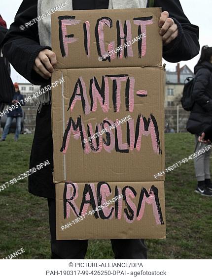 17 March 2019, Berlin: A participant of the commemoration ceremony for the terror victims of the attack in Christchurch, New Zealand