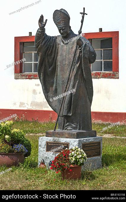 Monument to Pope John Paul II 1978-2005, Cistercian Abbey Klosterstift St. Marienthal an der Neiße, Upper Lusatia, Saxony, Germany, Europe