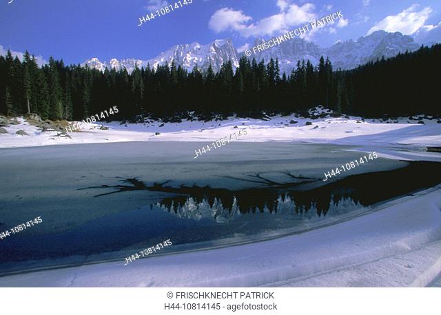 Latemar group, Karer lake, Lago di Carezza, lake at Karerpass, Karer Pass, Dolomites, mountain, mountains, mountain pa