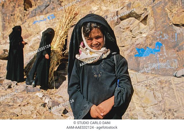 Shahara, 2600M, School Girls, Northern Highlands, Yemen