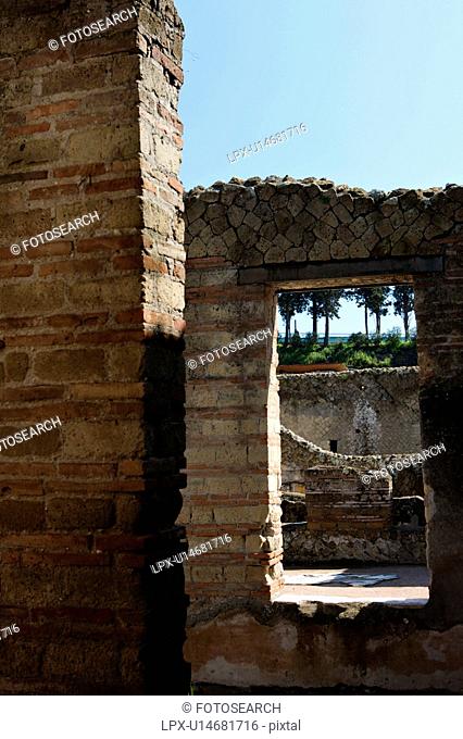 In the shadow of Vesuvius, the ruins of Ercolano - view of House of the Deer
