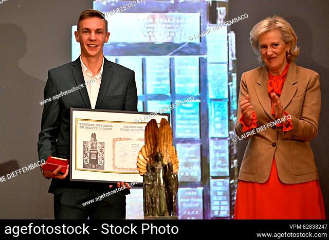 Belgian speed skater Bart Swings and Princess Astrid of Belgium pictured during the award ceremony for the National Trophy of Sports Merit 2023 (Trophee...