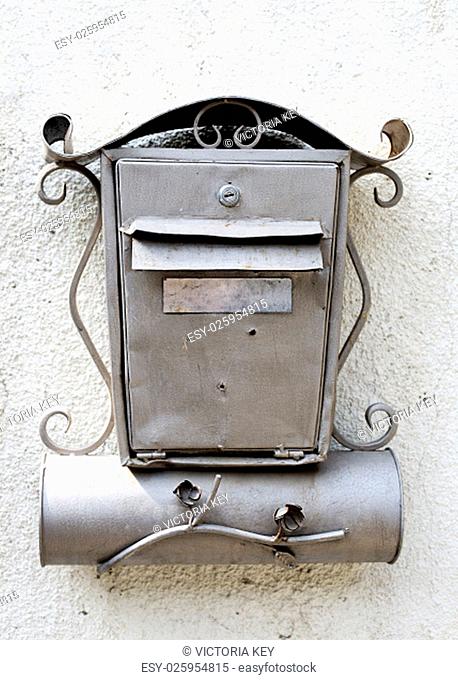 old Mailbox