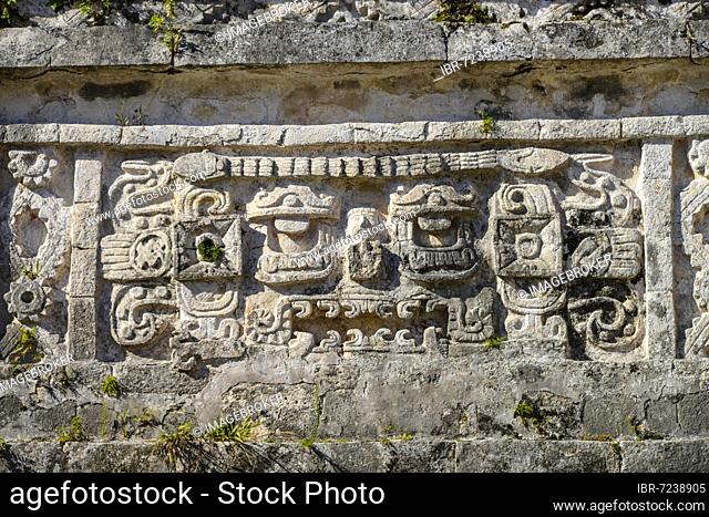 Detail, Las Monjas building, Chichen Itza, Yucatan, Mexico, Central America